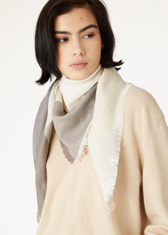 Foulard Quadrilatero del Silenzio 90×90 Foulard Quadrilatero del Silenzio 90×90