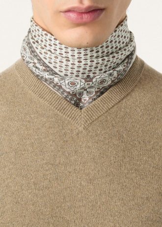 Klasyczny sweter