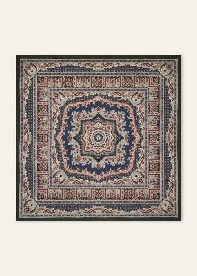 Kwiatowy szal majolikowy 90 x 90 Kwiatowy szal majolikowy 90 x 90