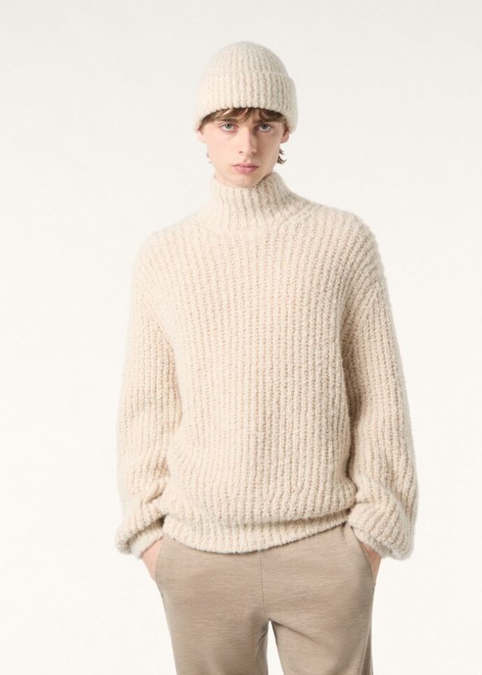 Sweter kokonowy