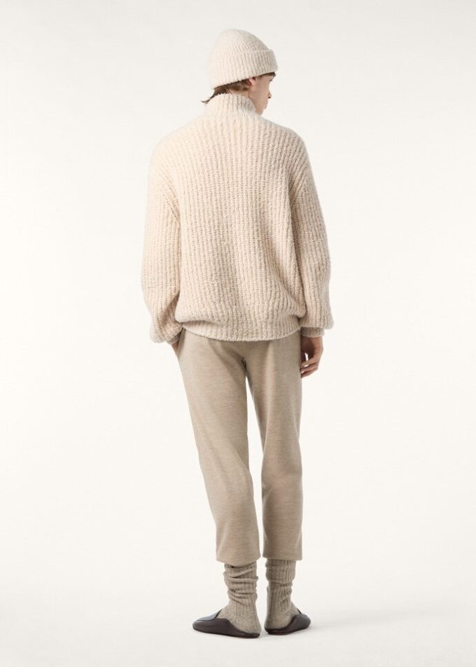 Sweter kokonowy