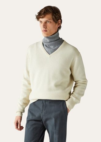 Sweter Loro z dekoltem w serek Sweter Loro z dekoltem w serek