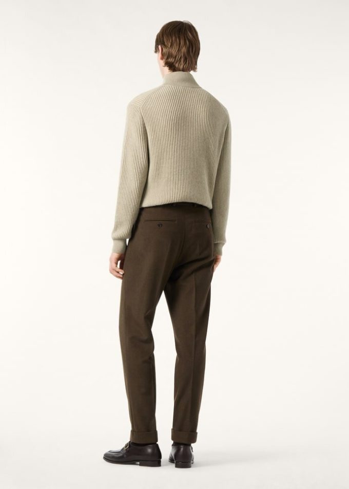 Sweter z platanem Sweter z platanem