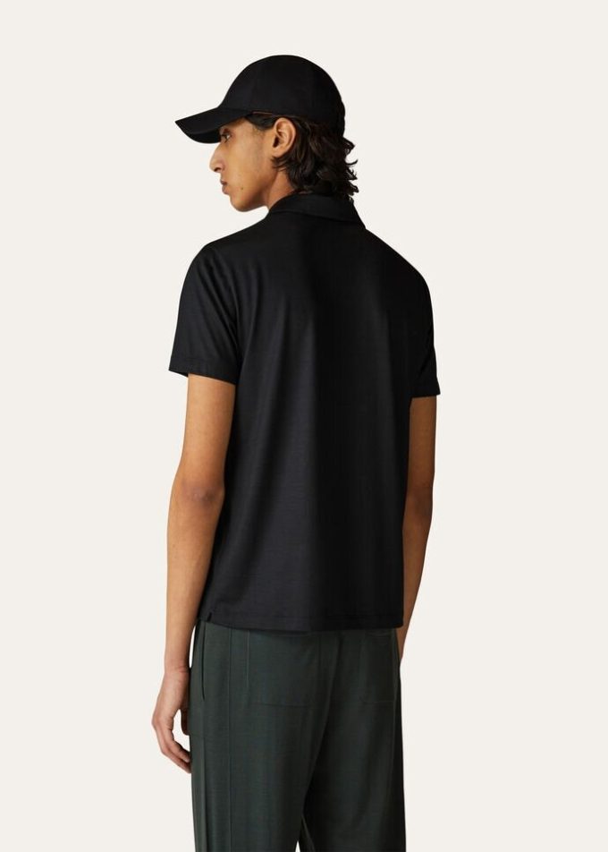 The Gift of Kings (Polo) The Gift of Kings (Polo)